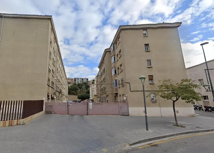 Espacioso Piso De 4 Habitaciones Cerca Del Mar